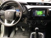 Toyota Hilux • 2017 • 90,000 km 3