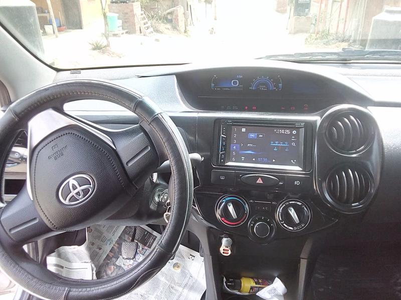 Toyota Etios • 2018 • 14,700 km 1