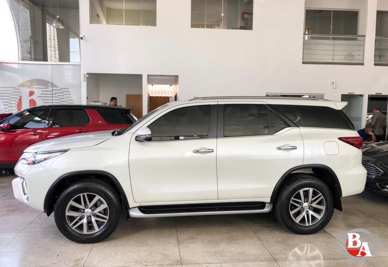 Toyota Hilux • 2018 • 52,000 km 7