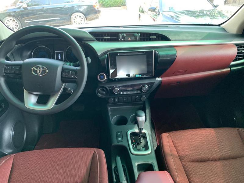 Toyota Hilux • 2019 • 2,019 km 4