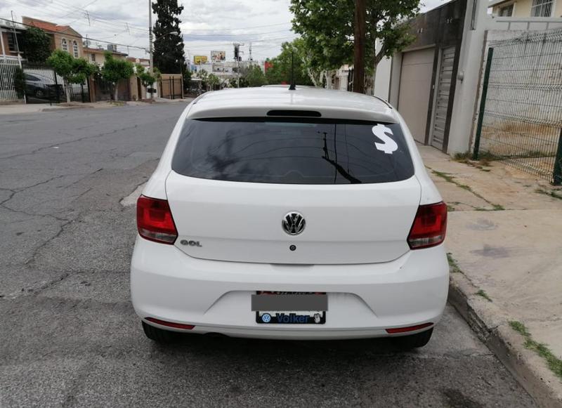 Volkswagen  • 2016 • 90,000 km 1