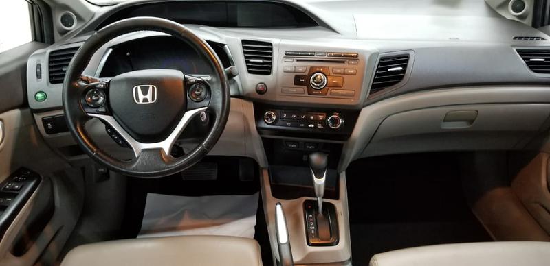 Honda Civic • 2012 • 86,000 km 1