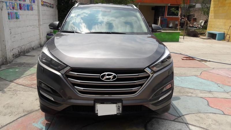 Hyundai Tucson • 2016 • 90,000 km 9