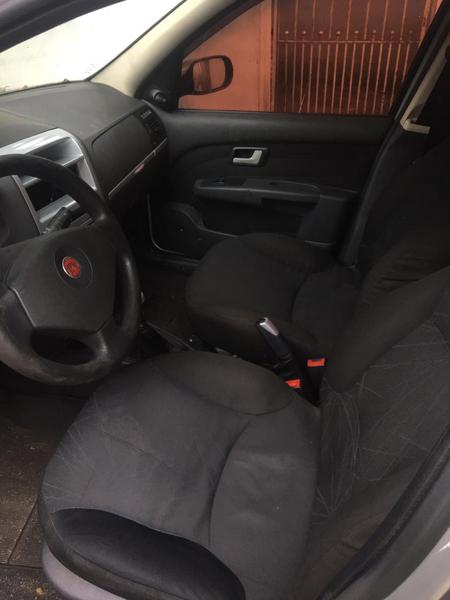 Fiat Palio Weekend • 2010 • 60,000 km 7