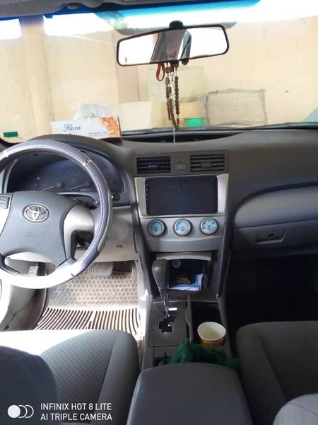 Toyota Camry • 2008 • 220 km 2
