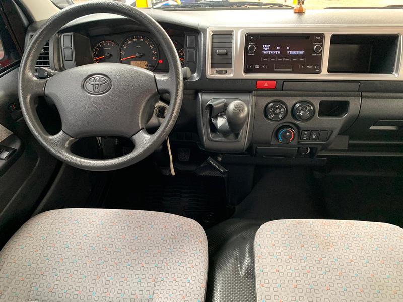 Toyota Hiace • 2019 • 13,500 km 18