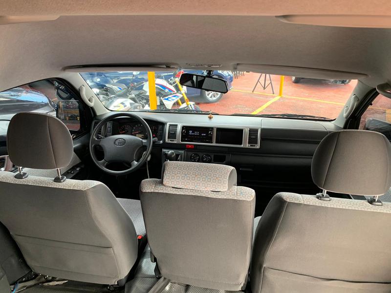 Toyota Hiace • 2019 • 13,500 km 2