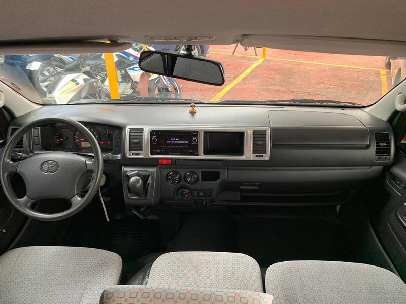 Toyota Hiace • 2019 • 13,500 km 10