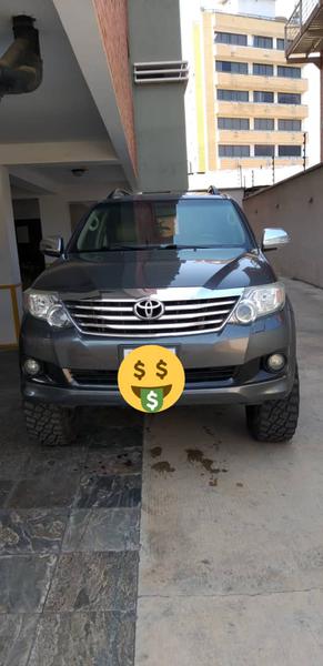 Toyota  • 2014 • 130,000 km 1