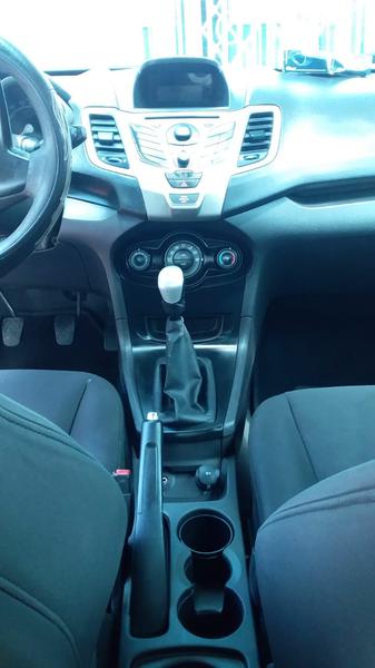 Ford Fiesta • 2011 • 111,000 km 3