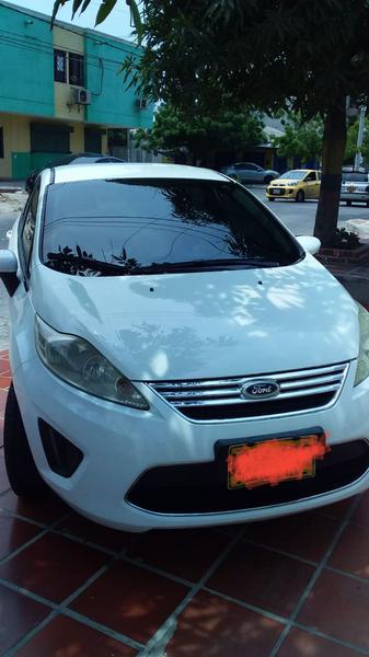 Ford Fiesta • 2011 • 111,000 km 6