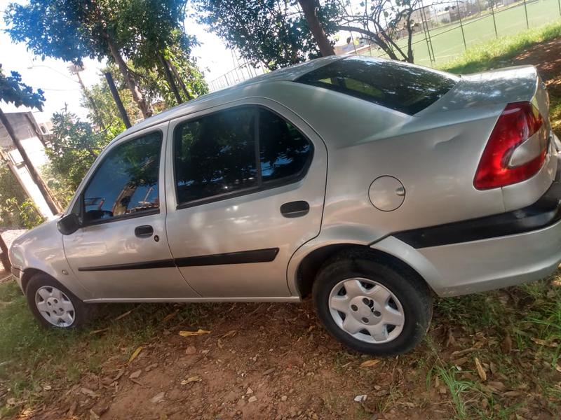 Ford Fiesta • 2003 • 90 km 1