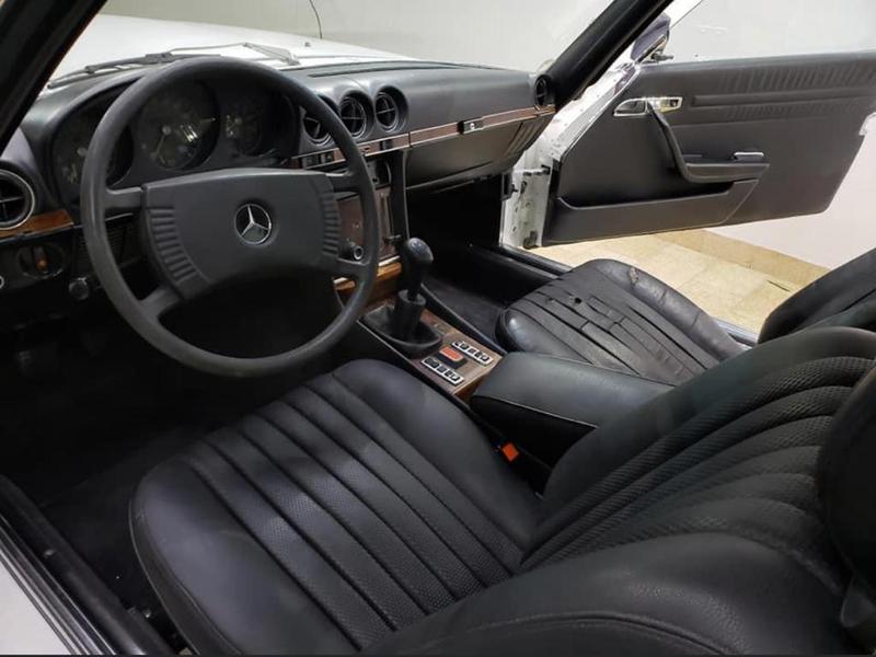 Mercedes-Benz CLK Coupé • 1974 • 80,000 km 13