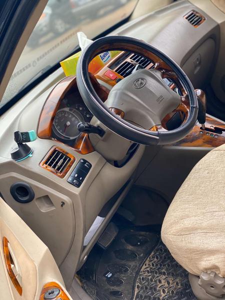 Hyundai Tucson • 2008 • 106,700 km 4