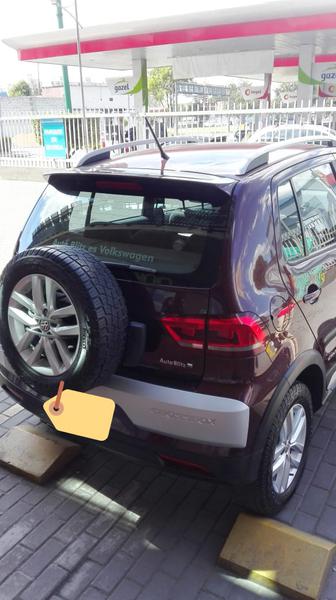 Volkswagen CrossFox • 2016 • 49,600 km 8
