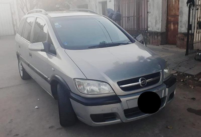Chevrolet  • 2004 • 0 km 3
