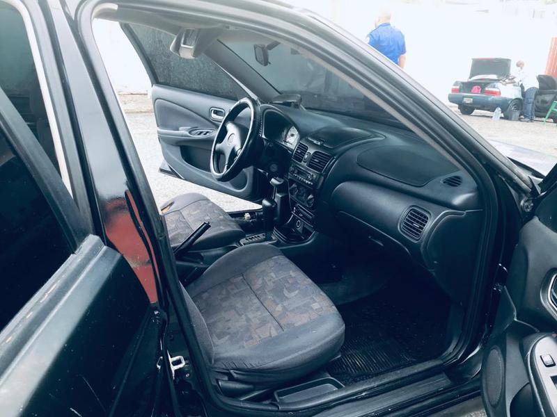 Nissan Sentra 2.0 • 2001 • 196,000 km 6