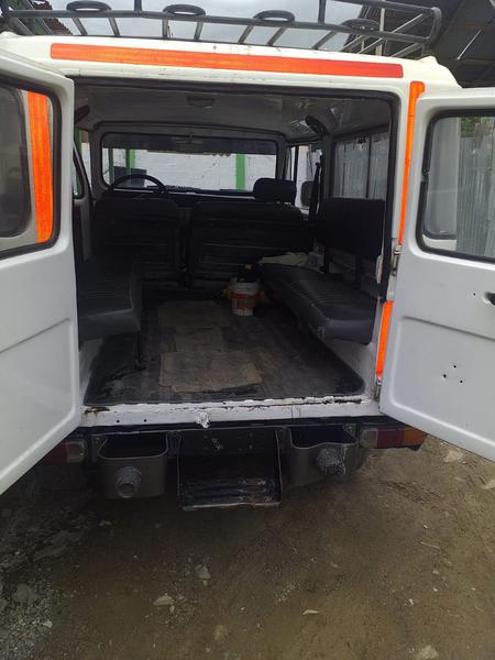 Toyota Land Cruiser • 1981 • 0 km 3