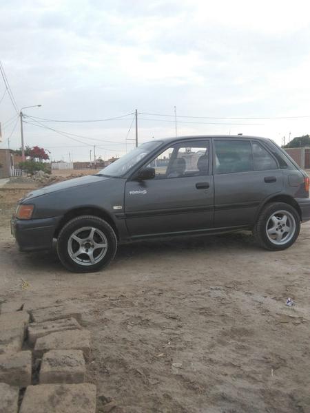 Toyota Starlet • 1994 • 140,000 km 4