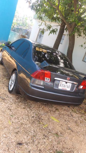 Honda Civic • 2003 • 20,000 km 2