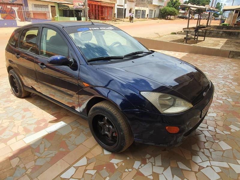 Ford Focus • 2000 • 153,000 km 1