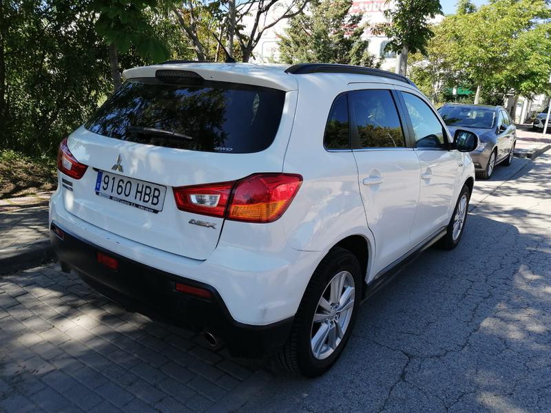 Mitsubishi ASX • 2011 • 106,500 km 3