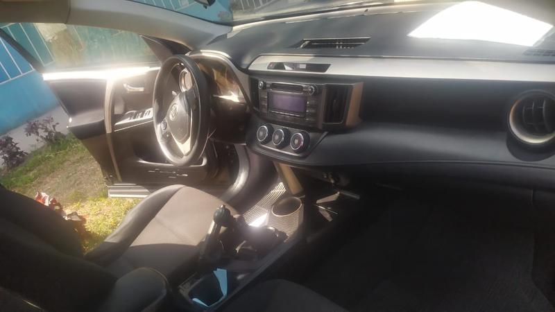 Toyota RAV4 • 2014 • 46,000 km 9