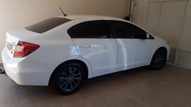 Honda Civic • 2014 • 70,000 km 4