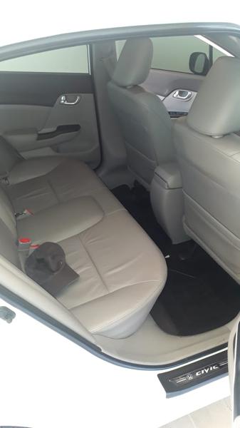 Honda Civic • 2014 • 70,000 km 2