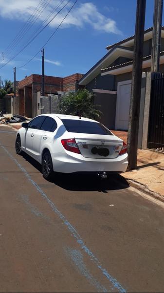 Honda Civic • 2014 • 70,000 km 3