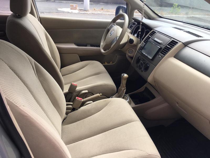 Nissan Tiida • 2011 • 187,000 km 3