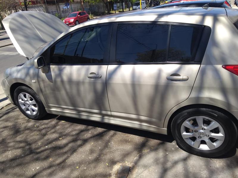 Nissan Tiida • 2010 • 170,000 km 17