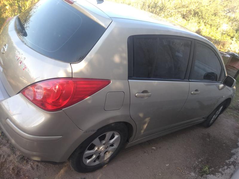 Nissan Tiida • 2010 • 170,000 km 2
