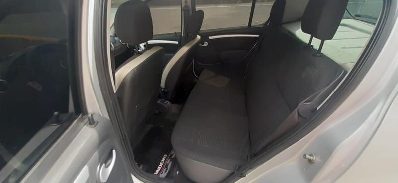 Renault Stepway • 2010 • 124,699 km 4