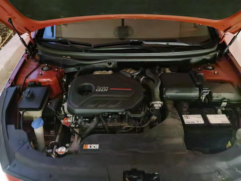 Hyundai Sonata • 2015 • 74,000 km 1