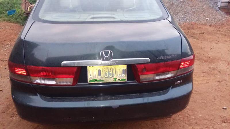 Honda Accord • 2004 • 99,000 km 4