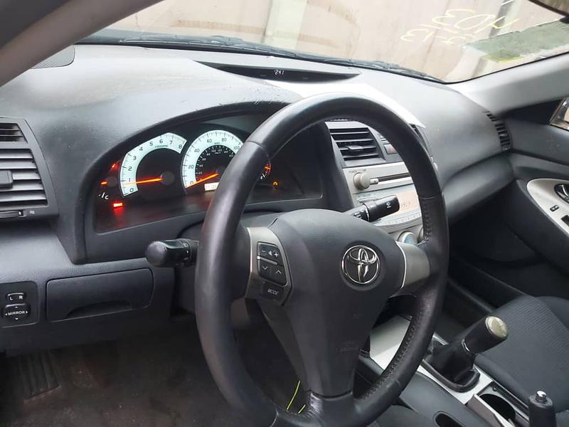 Toyota Camry • 2009 • 270,000 km 2