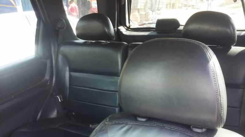 Ford Escape • 2004 • 60,000 km 4