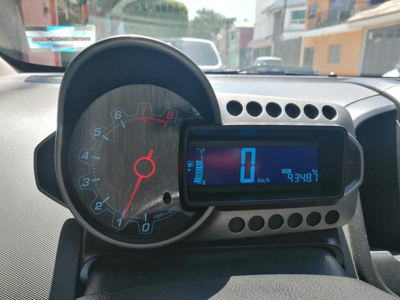Chevrolet Sonic • 2014 • 95,000 km 9