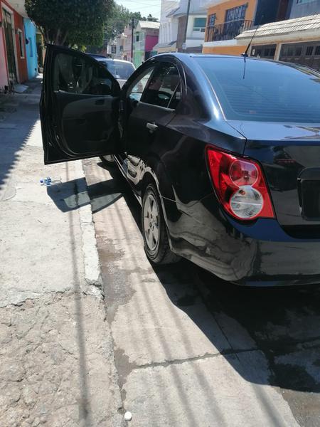 Chevrolet Sonic • 2014 • 95,000 km 4