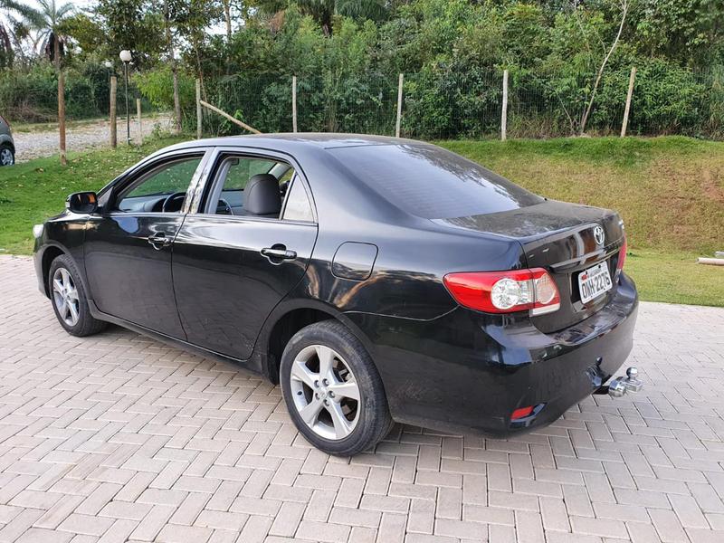 Toyota Corolla • 2014 • 135,000 km 7