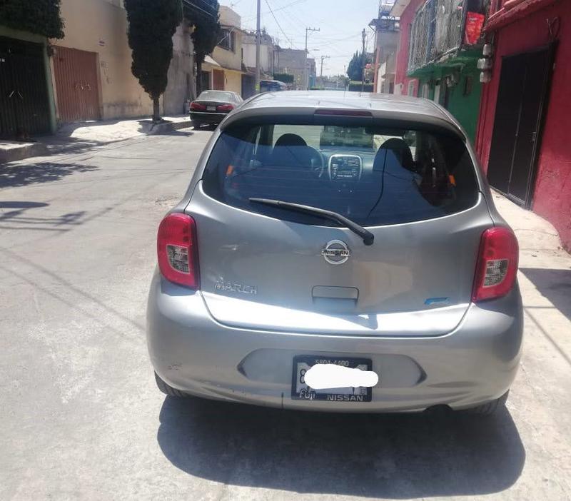 Nissan March • 2014 • 111,000 km 3