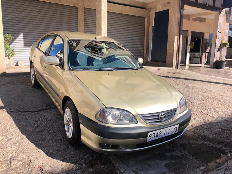 Toyota Avensis • 2001 • 200,000 km 1