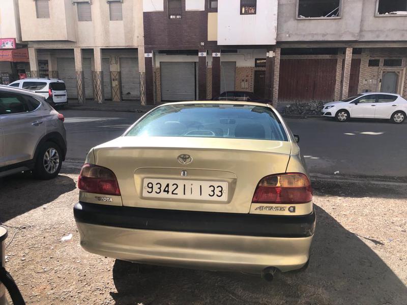 Toyota Avensis • 2001 • 200,000 km 3