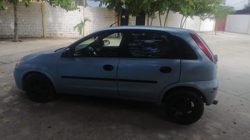 Chevrolet Corsa • 2004 • 30,000 km 3