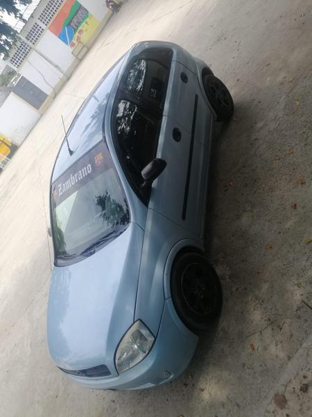 Chevrolet Corsa • 2004 • 30,000 km 2