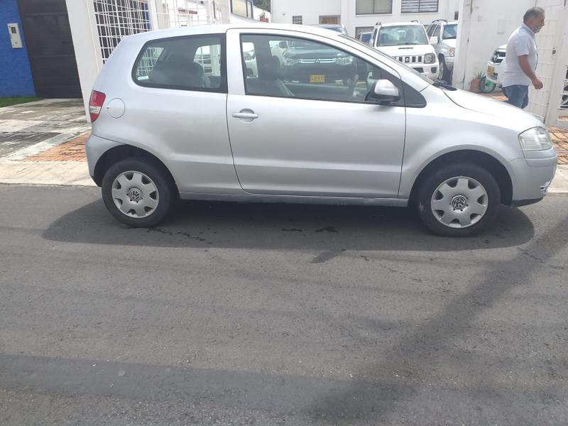 Volkswagen Fox • 2005 • 92,000 km 2