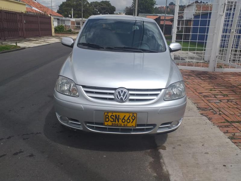 Volkswagen Fox • 2005 • 92,000 km 3