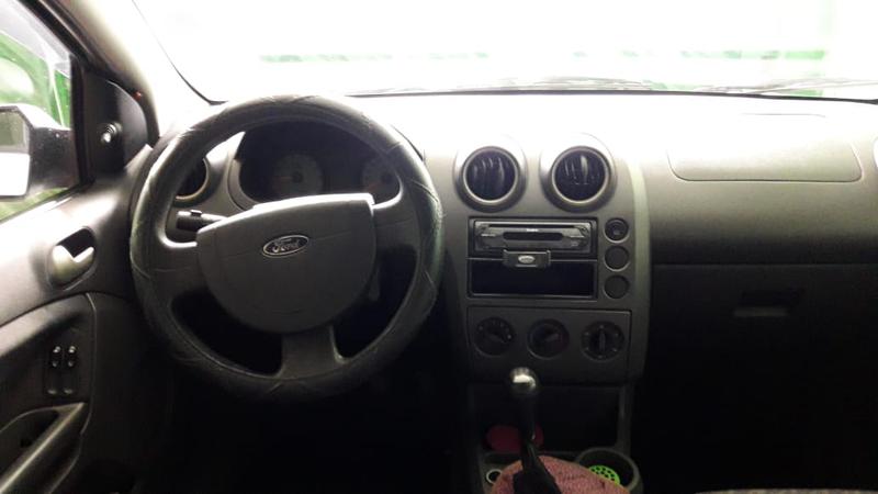 Ford Fiesta • 2003 • 114,650 km 7