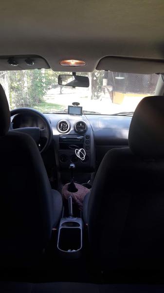 Ford Fiesta • 2003 • 114,650 km 2